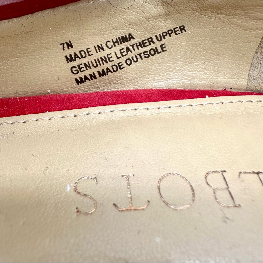 Talbots Classic Red Suede Wedge Heels - Picture 4 of 5